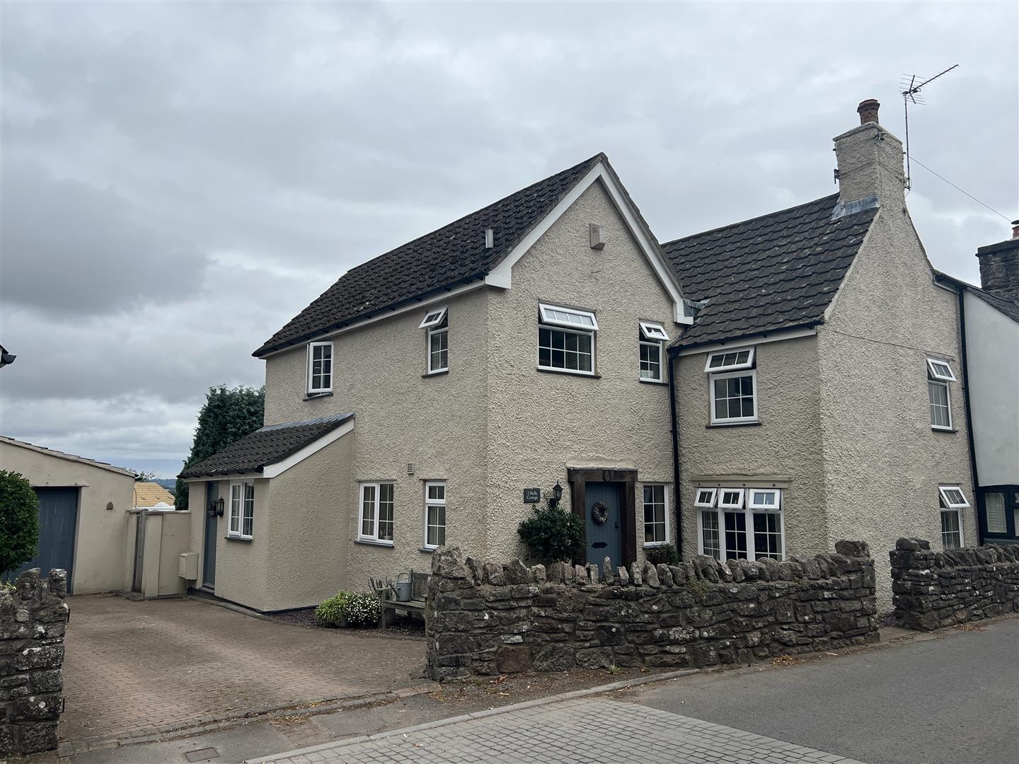 Moon and Co Residential Sales and Lettings Agency